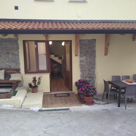 Agriturismo B&B Il Girasole Roccadaspide Exterior photo