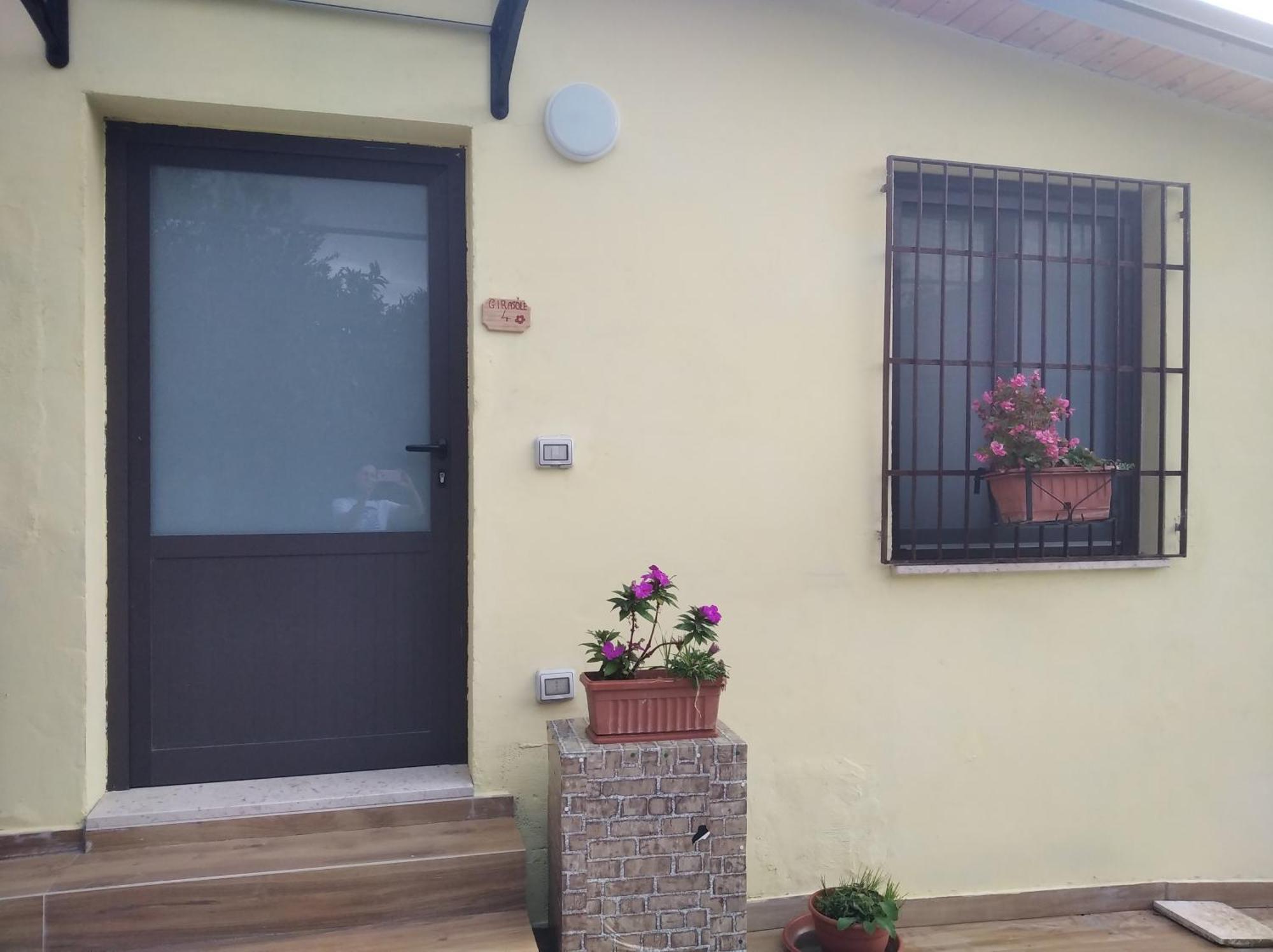 Agriturismo B&B Il Girasole Roccadaspide Exterior photo